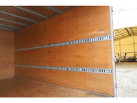 いすゞエルフアルミバン小型（2t・3t）[写真17]