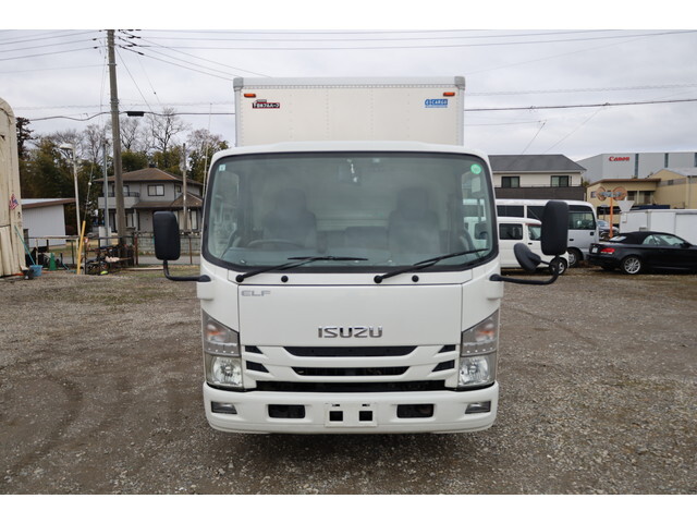 いすゞエルフアルミバン小型（2t・3t）[写真05]