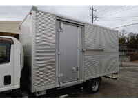 いすゞエルフアルミバン小型（2t・3t）[写真10]