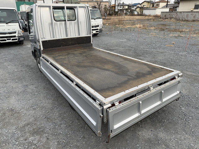 マツダタイタンダッシュ平ボディ小型（2t・3t）[写真09]