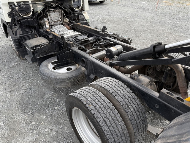 三菱ふそうキャンターダンプ小型（2t・3t）[写真24]