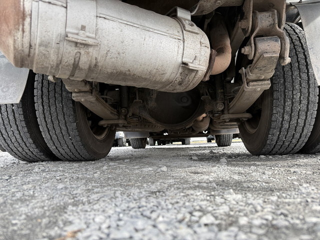 三菱ふそうキャンターダンプ小型（2t・3t）[写真28]