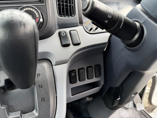 三菱ふそうキャンターダンプ小型（2t・3t）[写真35]