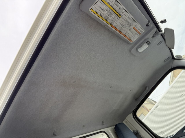 三菱ふそうキャンターダンプ小型（2t・3t）[写真37]