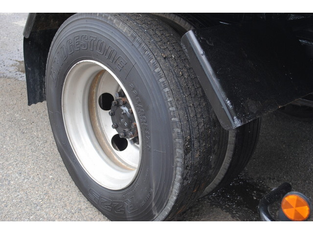 三菱ふそうキャンターセルフローダー小型（2t・3t）[写真15]