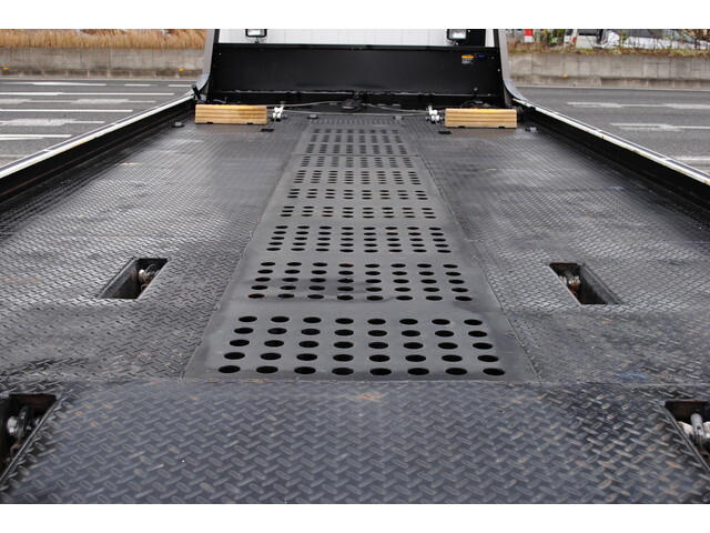 三菱ふそうキャンターセルフローダー小型（2t・3t）[写真08]