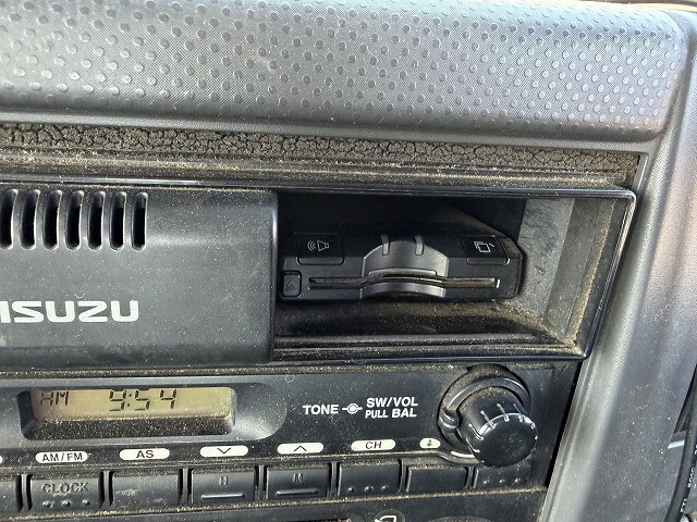 いすゞエルフ平ボディ小型（2t・3t）[写真35]