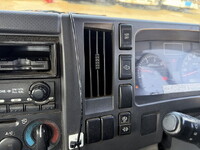 いすゞエルフ平ボディ小型（2t・3t）[写真37]