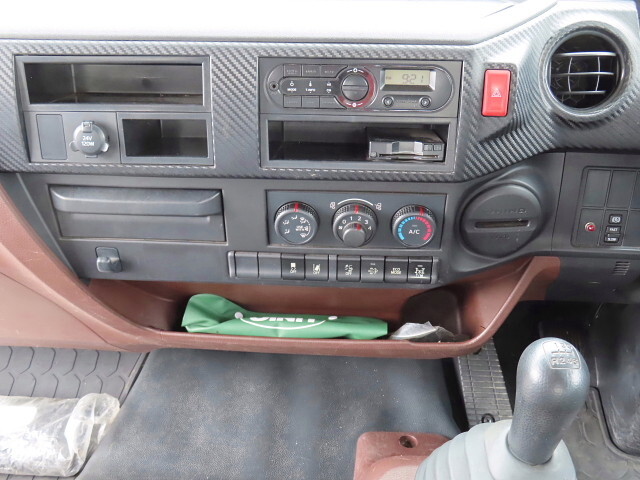 日野レンジャークレーン4段中型（4t）[写真22]