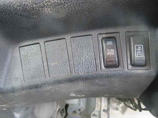 日野レンジャーダンプ中型（4t）[写真38]