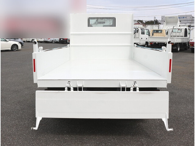 いすゞエルフダンプ小型（2t・3t）[写真11]