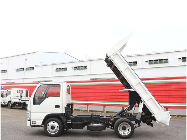 いすゞエルフダンプ小型（2t・3t）[写真05]