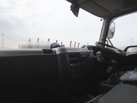 三菱ふそうファイターコンテナ専用車中型（4t）[写真19]