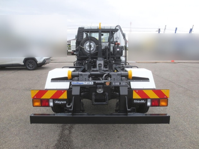 三菱ふそうファイターコンテナ専用車中型（4t）[写真06]