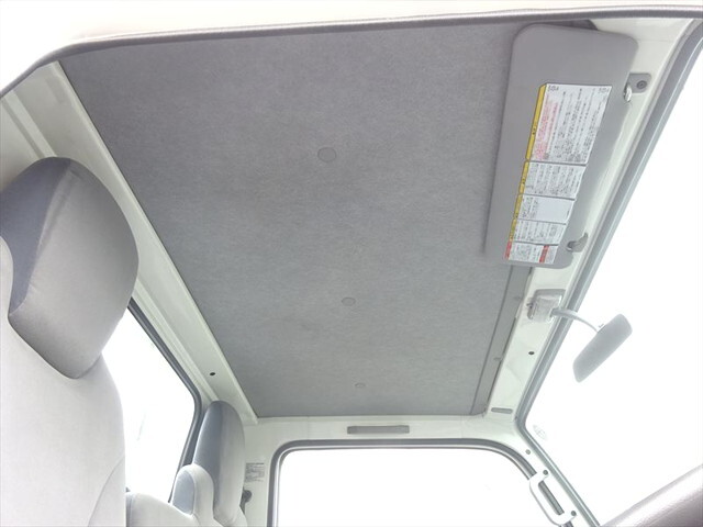 いすゞエルフ平ボディ小型（2t・3t）[写真16]