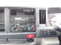 いすゞエルフ平ボディ小型（2t・3t）[写真20]