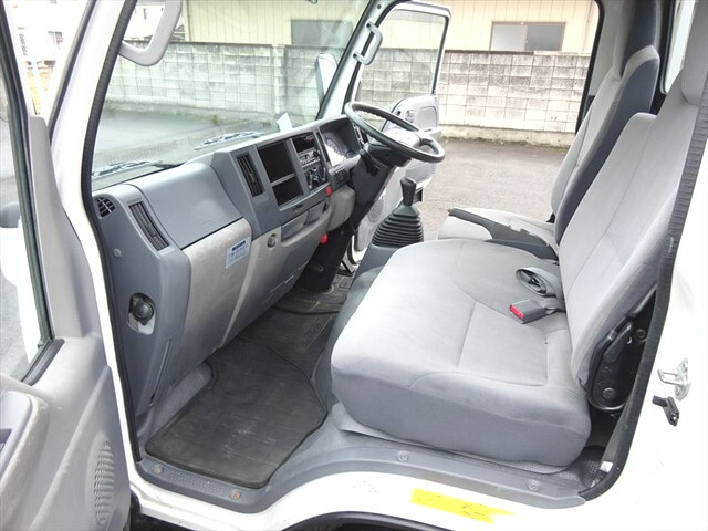 いすゞエルフ平ボディ小型（2t・3t）[写真20]