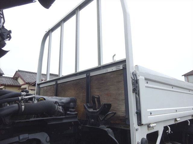 いすゞエルフ平ボディ小型（2t・3t）[写真26]