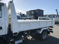 いすゞエルフローダーダンプ小型（2t・3t）[写真09]