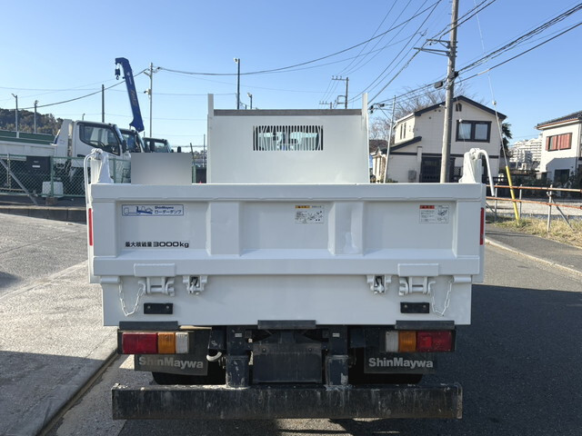 いすゞエルフローダーダンプ小型（2t・3t）[写真09]