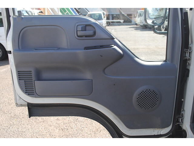 マツダタイタン平ボディ小型（2t・3t）[写真21]