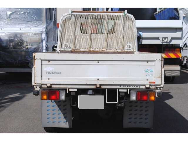 マツダタイタン平ボディ小型（2t・3t）[写真06]