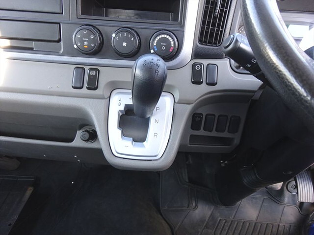 三菱ふそうキャンターパッカー車（塵芥車）小型（2t・3t）[写真13]