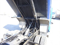 三菱ふそうキャンターパッカー車（塵芥車）小型（2t・3t）[写真32]