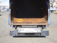 三菱ふそうキャンターパッカー車（塵芥車）小型（2t・3t）[写真06]