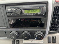 UDトラックスカゼットパッカー車（塵芥車）小型（2t・3t）[写真13]