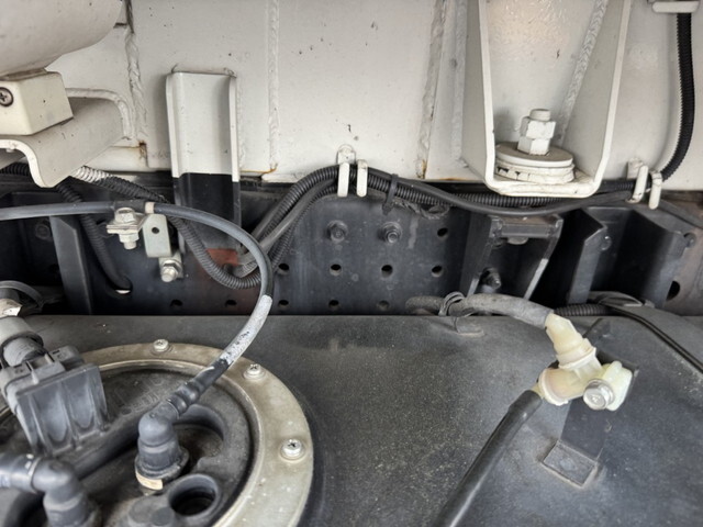 UDトラックスカゼットパッカー車（塵芥車）小型（2t・3t）[写真38]