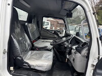 UDトラックスカゼットパッカー車（塵芥車）小型（2t・3t）[写真06]