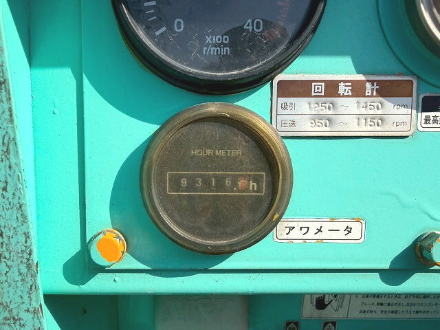 いすゞフォワード汚泥吸引車増トン（6t・8t）[写真27]