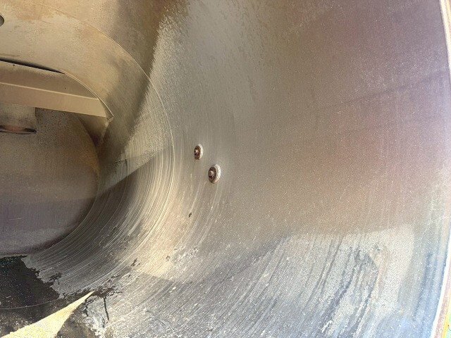 いすゞフォワード汚泥吸引車増トン（6t・8t）[写真32]