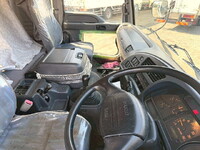 いすゞフォワード汚泥吸引車増トン（6t・8t）[写真39]