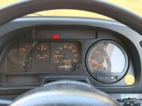 いすゞフォワード汚泥吸引車増トン（6t・8t）[写真40]