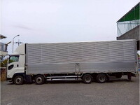 いすゞギガアルミウイング大型（10t）[写真13]