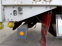 いすゞギガアルミウイング大型（10t）[写真24]