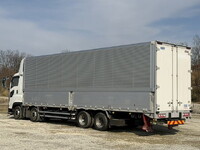 いすゞギガアルミウイング大型（10t）[写真05]