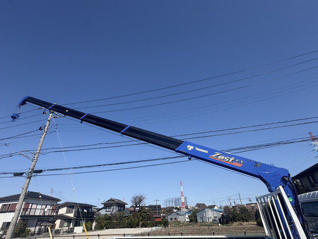 三菱ふそうキャンタークレーン5段小型（2t・3t）[写真15]