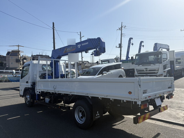 三菱ふそうキャンタークレーン5段小型（2t・3t）[写真02]
