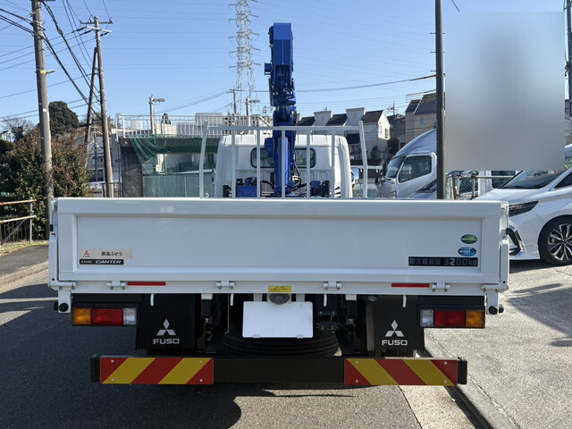 三菱ふそうキャンタークレーン5段小型（2t・3t）[写真08]