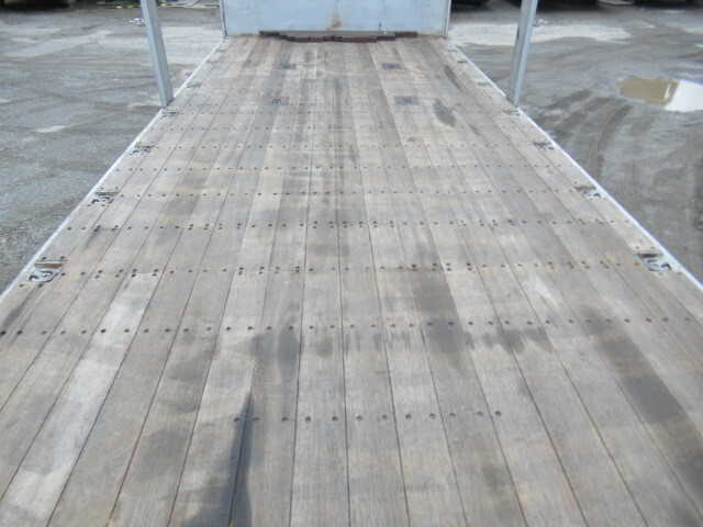 三菱ふそうスーパーグレートアルミブロック大型（10t）[写真08]