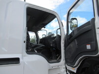 いすゞギガミキサー車（コンクリートミキサー）大型（10t）[写真25]