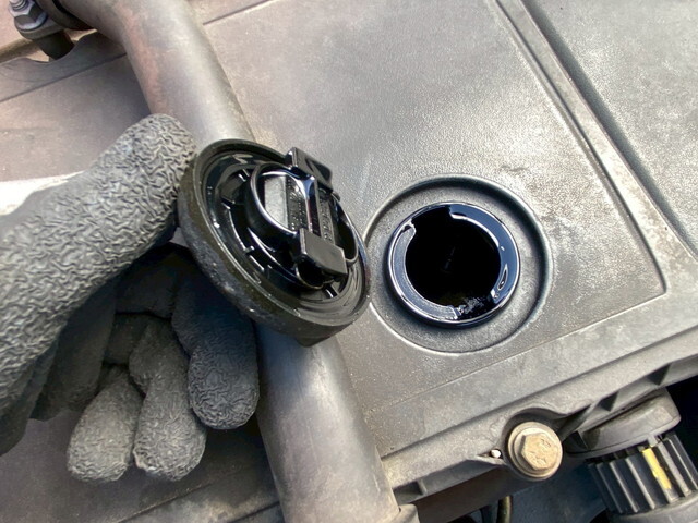 三菱ふそうスーパーグレートアルミウイング大型（10t）[写真26]