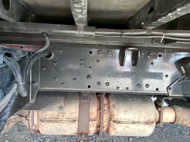 三菱ふそうスーパーグレートアルミウイング大型（10t）[写真07]