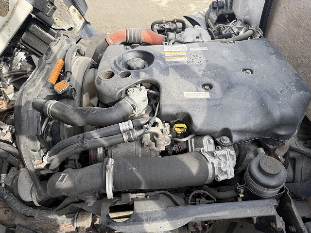 いすゞエルフ平ボディ小型（2t・3t）[写真14]