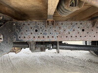 いすゞエルフ平ボディ小型（2t・3t）[写真19]