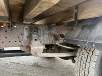 いすゞエルフ平ボディ小型（2t・3t）[写真20]