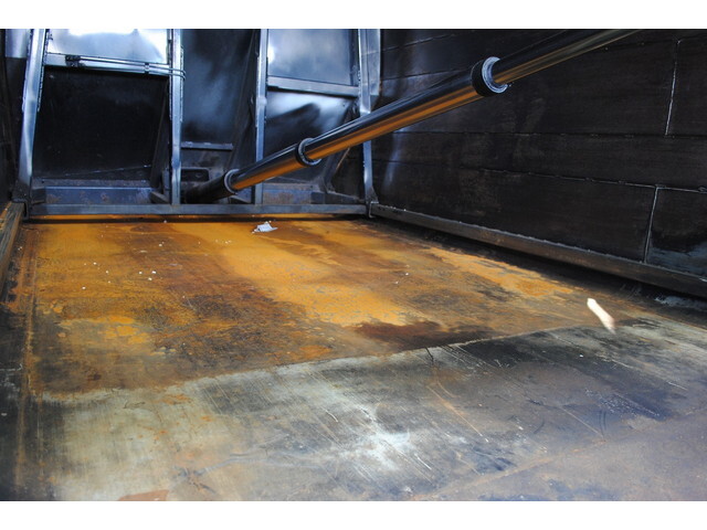 日野レンジャーパッカー車（塵芥車）中型（4t）[写真15]